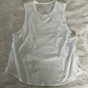 lululemon Cropped Sculpt Tank